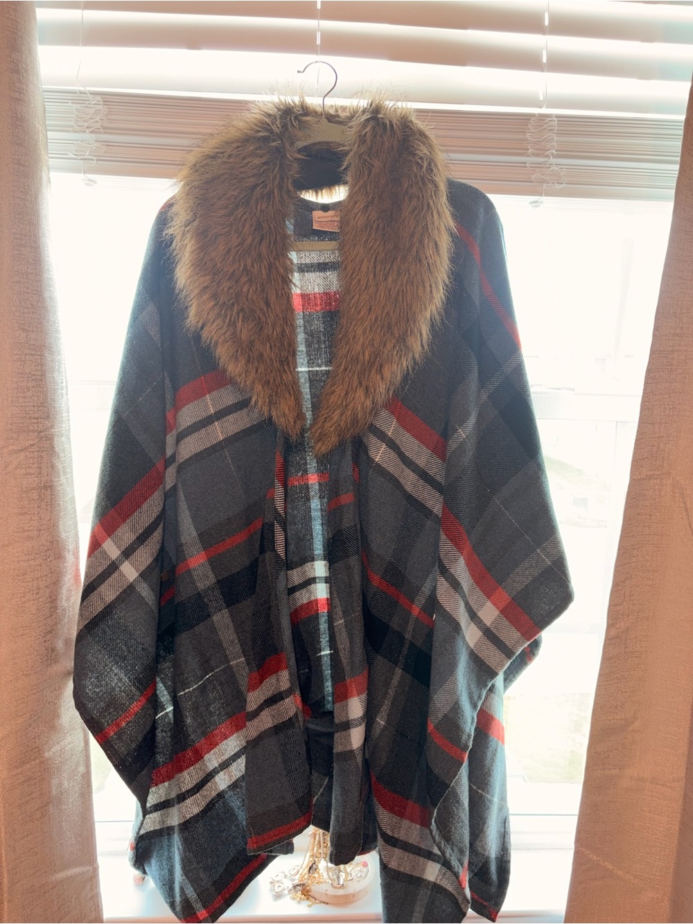 Merona Black & Red Plaid Cape with Brown Faux Fur Collar